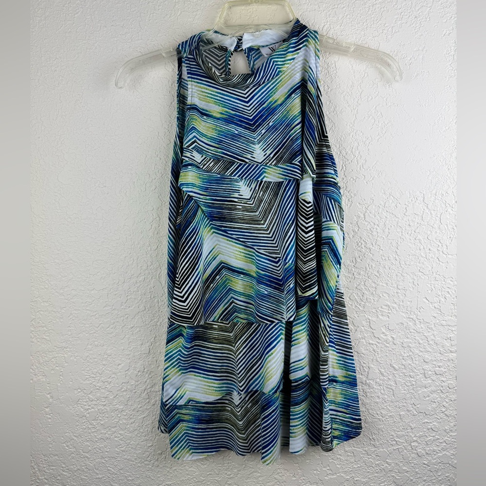 Sleeveless Blue and Green Patterned Blouse